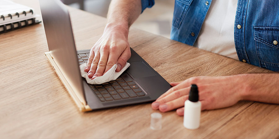 6 Things Your Disinfectant Spray & Wipe Labels Should Include